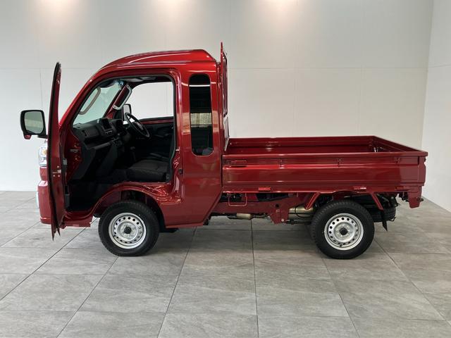 ハイゼットトラックジャンボエクストラ　４ＷＤ　デフロック　届出済未使用車衝突被害軽減ブレーキ　スマアシ　コーナーセンサー　ＬＥＤヘッドライト　オートライト　スマートキー　パワーウインドウ　電動格納式ミラー　４ＷＤ　デフロック　荷台作業灯　ＣＶＴ車（滋賀県）の中古車