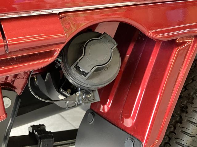 ハイゼットトラックジャンボエクストラ　４ＷＤ　デフロック　届出済未使用車衝突被害軽減ブレーキ　スマアシ　コーナーセンサー　ＬＥＤヘッドライト　オートライト　スマートキー　パワーウインドウ　電動格納式ミラー　４ＷＤ　デフロック　荷台作業灯　ＣＶＴ車（滋賀県）の中古車