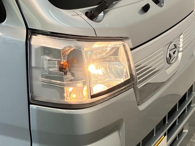 ハイゼットトラックＥＸＴ　４ＷＤ　ＣＶＴ車　９型ディスプレイオーディオ衝突被害軽減ブレーキ　コーナーセンサー　９型ディスプレイオーディオ　Ｂｌｕｅｔｏｏｔｈ　ＵＳＢ　バックカメラ　スマートキー　パワーウインドウ　４ＷＤ　デフロック　荷台作業灯　４枚リーフスプリング（滋賀県）の中古車