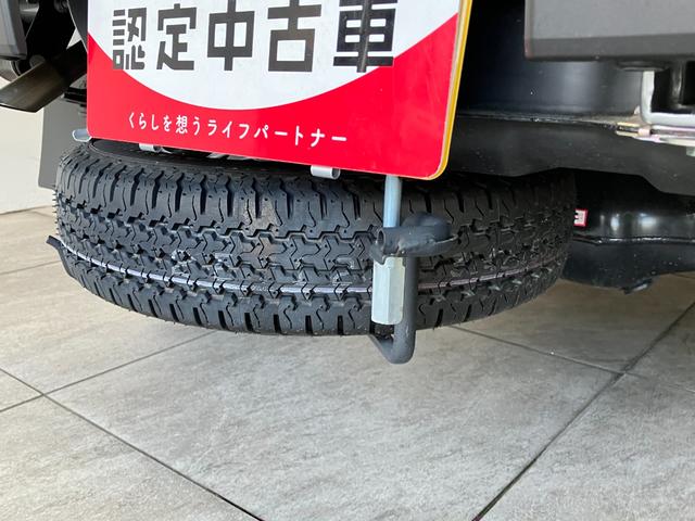 ハイゼットトラックＥＸＴ　４ＷＤ　ＣＶＴ車　９型ディスプレイオーディオ衝突被害軽減ブレーキ　コーナーセンサー　９型ディスプレイオーディオ　Ｂｌｕｅｔｏｏｔｈ　ＵＳＢ　バックカメラ　スマートキー　パワーウインドウ　４ＷＤ　デフロック　荷台作業灯　４枚リーフスプリング（滋賀県）の中古車