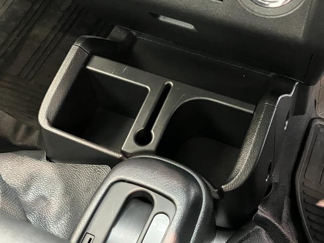 ハイゼットトラックＥＸＴ　４ＷＤ　ＣＶＴ車　９型ディスプレイオーディオ衝突被害軽減ブレーキ　コーナーセンサー　９型ディスプレイオーディオ　Ｂｌｕｅｔｏｏｔｈ　ＵＳＢ　バックカメラ　スマートキー　パワーウインドウ　４ＷＤ　デフロック　荷台作業灯　４枚リーフスプリング（滋賀県）の中古車
