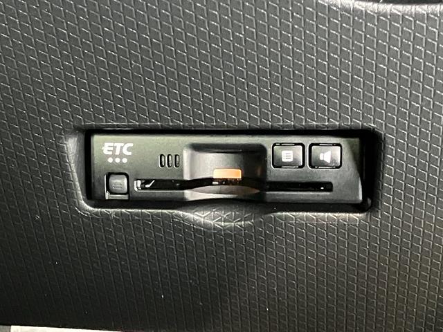 タントカスタムＲＳ　ターボ　９型ディスプレイオーディオ　クルコン衝突被害軽減ブレーキ　コーナーセンサー　９型ディスプレイオーディオ　フルセグ　Ｂｌｕｅｔｏｏｔｈ　ＵＳＢ　バックカメラ　前後ドラレコ　両側電動スライドドア　前席シートヒーター　ＬＥＤ　レーダークルコン（滋賀県）の中古車