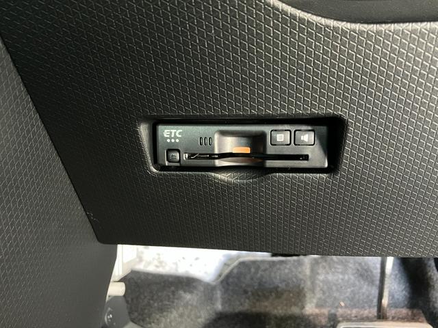 タントカスタムＸリミテッド　レーダクルコン　届出済未使用車衝突被害軽減ブレーキ　コーナーセンサー　バックカメラ（ナビ装着時用）　ＥＴＣ　両側電動スライドドア　前席シートヒーター　電動パーキングブレーキ　ＬＥＤ　オートライト　レーダークルーズコントロール（滋賀県）の中古車