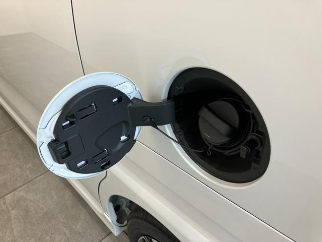 タントカスタムＸリミテッド　レーダクルコン　届出済未使用車衝突被害軽減ブレーキ　コーナーセンサー　バックカメラ（ナビ装着時用）　ＥＴＣ　両側電動スライドドア　前席シートヒーター　電動パーキングブレーキ　ＬＥＤ　オートライト　レーダークルーズコントロール（滋賀県）の中古車