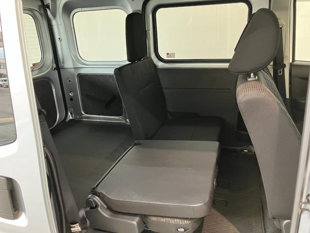 ハイゼットカーゴクルーズ　４ＷＤ　デジタルインナーミラー　スマートキー衝突被害軽減ブレーキ　スマアシ　コーナーセンサー　Ｂｌｕｅｔｏｏｔｈ／ＵＳＢチューナー　スマートキー　前席パワーウインドウ　両側スライドドア　デジタルインナーミラー　パートタイム４ＷＤ（滋賀県）の中古車