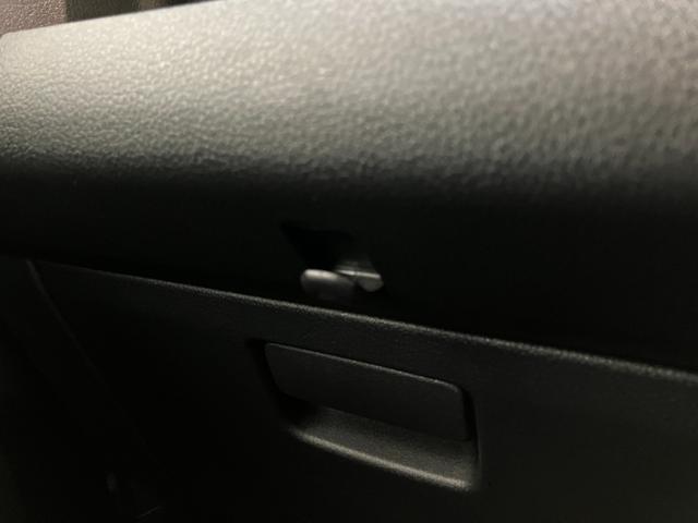 ハイゼットカーゴクルーズ　４ＷＤ　デジタルインナーミラー　スマートキー衝突被害軽減ブレーキ　スマアシ　コーナーセンサー　Ｂｌｕｅｔｏｏｔｈ／ＵＳＢチューナー　スマートキー　前席パワーウインドウ　両側スライドドア　デジタルインナーミラー　パートタイム４ＷＤ（滋賀県）の中古車