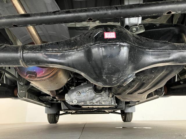 ハイゼットカーゴクルーズ　４ＷＤ　デジタルインナーミラー　スマートキー衝突被害軽減ブレーキ　スマアシ　コーナーセンサー　Ｂｌｕｅｔｏｏｔｈ／ＵＳＢチューナー　スマートキー　前席パワーウインドウ　両側スライドドア　デジタルインナーミラー　パートタイム４ＷＤ（滋賀県）の中古車
