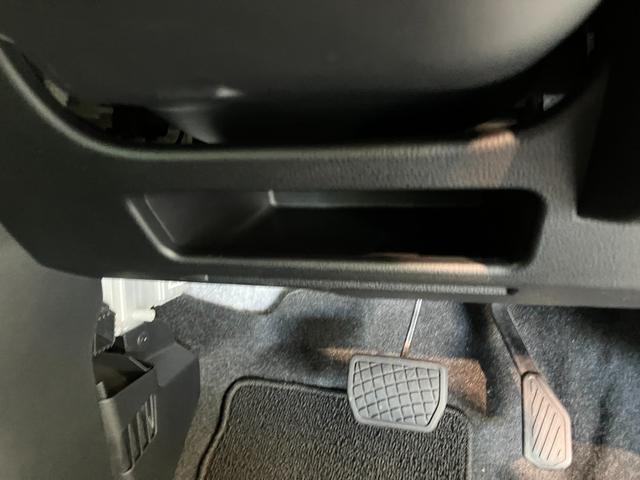 ムーヴキャンバスストライプスＧ　９型ディスプレイオーディオ　フルセグ　ＬＥＤ衝突被害軽減ブレーキ　コーナーセンサー　９型ディスプレイオーディオ　フルセグ　Ｂｌｕｅｔｏｏｔｈ　ＵＳＢ　バックカメラ　両側電動スライドドア　前席シートヒーター　ＬＥＤ　ワイヤレス充電器　エコアイドル（滋賀県）の中古車