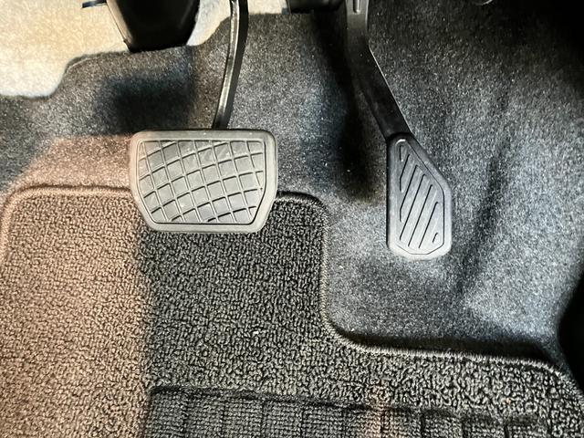 ムーヴキャンバスストライプスＧ　９型ディスプレイオーディオ　フルセグ　ＬＥＤ衝突被害軽減ブレーキ　コーナーセンサー　９型ディスプレイオーディオ　フルセグ　Ｂｌｕｅｔｏｏｔｈ　ＵＳＢ　バックカメラ　両側電動スライドドア　前席シートヒーター　ＬＥＤ　ワイヤレス充電器　エコアイドル（滋賀県）の中古車