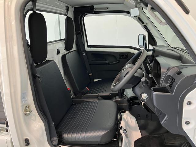 ハイゼットトラックスタンダード　４ＷＤ　９型ディスプレイオーディオ　Ｂカメラ衝突被害軽減ブレーキ　コーナーセンサー　９型ディスプレイオーディオ　Ｂｌｕｅｔｏｏｔｈ　ＵＳＢ　バックカメラ　オートライト　マニュアルレベリング　パートタイム４ＷＤ（滋賀県）の中古車