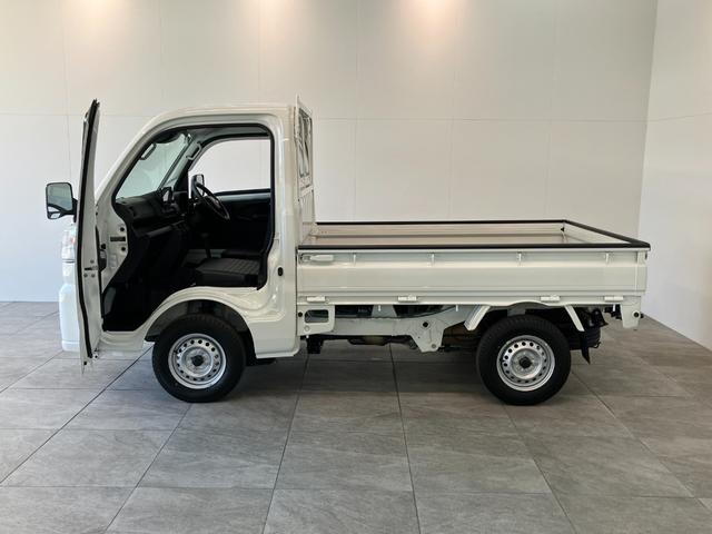 ハイゼットトラックスタンダード　４ＷＤ　９型ディスプレイオーディオ　Ｂカメラ衝突被害軽減ブレーキ　コーナーセンサー　９型ディスプレイオーディオ　Ｂｌｕｅｔｏｏｔｈ　ＵＳＢ　バックカメラ　オートライト　マニュアルレベリング　パートタイム４ＷＤ（滋賀県）の中古車