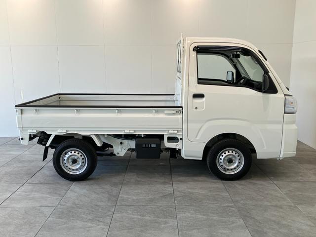 ハイゼットトラックスタンダード　４ＷＤ　９型ディスプレイオーディオ　Ｂカメラ衝突被害軽減ブレーキ　コーナーセンサー　９型ディスプレイオーディオ　Ｂｌｕｅｔｏｏｔｈ　ＵＳＢ　バックカメラ　オートライト　マニュアルレベリング　パートタイム４ＷＤ（滋賀県）の中古車