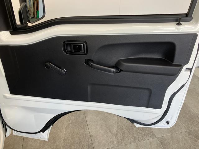 ハイゼットトラックスタンダード　４ＷＤ　９型ディスプレイオーディオ　Ｂカメラ衝突被害軽減ブレーキ　コーナーセンサー　９型ディスプレイオーディオ　Ｂｌｕｅｔｏｏｔｈ　ＵＳＢ　バックカメラ　オートライト　マニュアルレベリング　パートタイム４ＷＤ（滋賀県）の中古車
