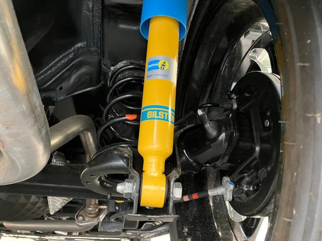 コペンローブ S フルセグナビ パドルシフト 届出済未使用車電動オープンルーフ リアコーナーセンサー フルセグナビ DVD再生 Bluetooth USB シートヒーター LED スマートキー オートエアコン ビルシュタイン製ショックアブソーバー レカロシート(滋賀県)の中古車