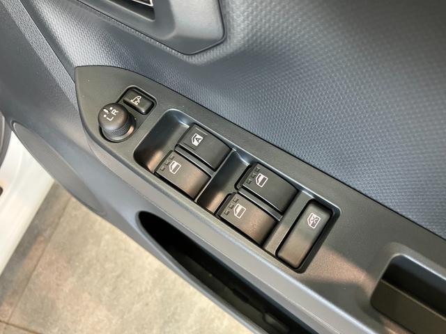 ミライースX SA3 LED 電格ミラー キーレス 届出済未使用車衝突被害軽減ブレーキ スマアシ3 コーナーセンサー バックカメラ(ナビ装着時用) LEDヘッドライト 電動格納式ミラー マニュアルレベリング キーレスエントリー オートライト エコアイドル(滋賀県)の中古車