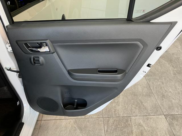 ミライースX SA3 LED 電格ミラー キーレス 届出済未使用車衝突被害軽減ブレーキ スマアシ3 コーナーセンサー バックカメラ(ナビ装着時用) LEDヘッドライト 電動格納式ミラー マニュアルレベリング キーレスエントリー オートライト エコアイドル(滋賀県)の中古車