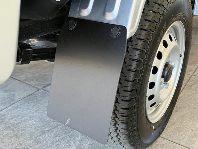 ハイゼットトラックスタンダード 4WD 5MT コーナーセンサー オートライト衝突被害軽減ブレーキ コーナーセンサー パートタイム4WD AM/FMラジオ マニュアルエアコン マニュアルレベリング オートライト 5速マニュアルミッション車(滋賀県)の中古車