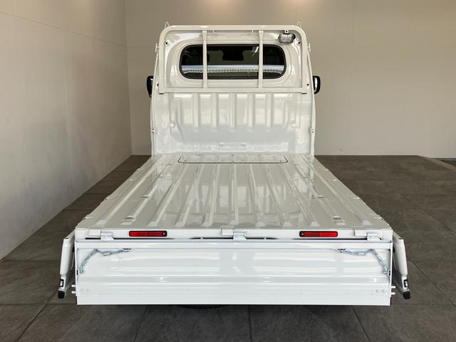 ハイゼットトラックＥＸＴ　４ＷＤ　ＣＶＴ車　デフロック　荷台作業灯衝突被害軽減ブレーキ　コーナーセンサー　パートタイム４ＷＤ　デフロック　Ｂｌｕｅｔｏｏｔｈ／ＵＳＢチューナー　ドラレコ　スマートキー　パワーウインドウ　ＬＥＤ　荷台作業灯　４枚リーフスプリング（滋賀県）の中古車
