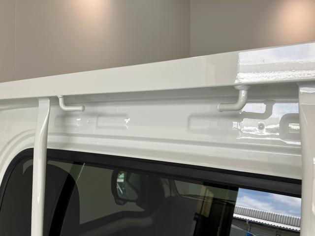 ハイゼットトラックＥＸＴ　４ＷＤ　ＣＶＴ車　デフロック　荷台作業灯衝突被害軽減ブレーキ　コーナーセンサー　パートタイム４ＷＤ　デフロック　Ｂｌｕｅｔｏｏｔｈ／ＵＳＢチューナー　ドラレコ　スマートキー　パワーウインドウ　ＬＥＤ　荷台作業灯　４枚リーフスプリング（滋賀県）の中古車