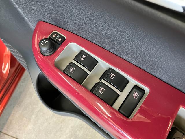 ブーンシルクＧパッケージＳＡ２　４ＷＤ　フルセグナビ　バックカメラ衝突被害軽減ブレーキ　フルセグナビ　ＤＶＤ再生　Ｂｌｕｅｔｏｏｔｈ　ＵＳＢ　バックカメラ　ドラレコ　ＥＴＣ　シートヒーター　ＬＥＤ　オートライト　オートエアコン　電動格納式ミラー　フルタイム４ＷＤ（滋賀県）の中古車