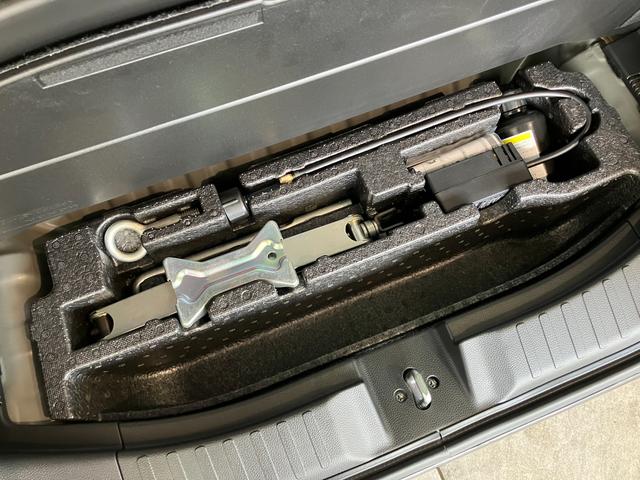 Ｎ−ＢＯＸカスタムＬ　フルセグナビ　バックカメラ　前後ドラレコ　クルコン衝突被害軽減ブレーキ　コーナーセンサー　フルセグナビ　ＤＶＤ再生　Ｂｌｕｅｔｏｏｔｈ　ＵＳＢ　バックカメラ　前後ドラレコ　ＥＴＣ　レーダークルーズコントロール　左側電動スライドドア　シートヒーター（滋賀県）の中古車