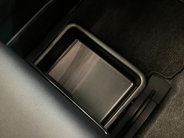 タントカスタムＲＳトップエディションリミテッドＳＡ３　ターボ　ナビ衝突被害軽減ブレーキ　フルセグナビ　Ｂｌｕｅｔｏｏｔｈ　ＤＶＤ　ＵＳＢ　バックカメラ　ドラレコ　ＥＴＣ　両側電動スライド　シートヒーター　ＬＥＤ　スマートキー　エコアイドル　タイヤ４本新品交換済み（滋賀県）の中古車