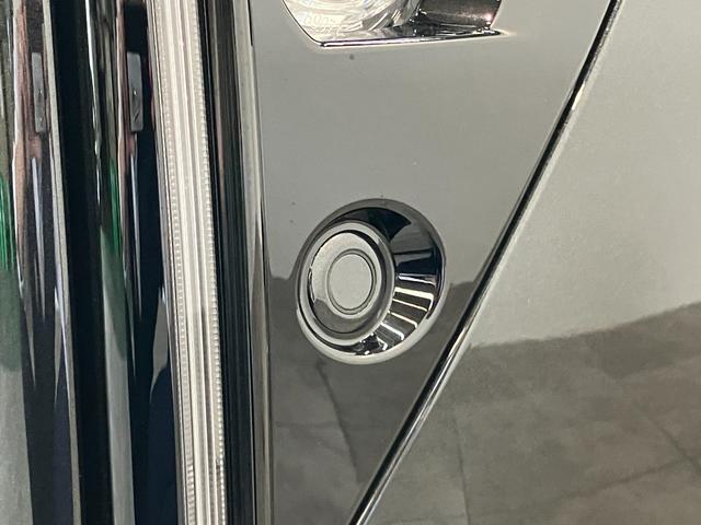 タントカスタムＸリミテッド　９型Ｄ．Ａ　届出済未使用車衝突被害軽減ブレーキ　コーナーセンサー　９型ディスプレイオーディオ　Ｂｌｕｅｔｏｏｔｈ　ＵＳＢ　バックカメラ　両側電動スライドドア　前席シートヒーター　ＬＥＤ　レーダークルコン　スマートキー（滋賀県）の中古車