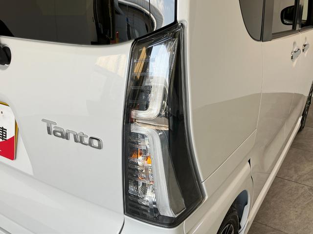 タントカスタムＲＳリミテッド　ターボ　クルコン　届出済未使用車衝突被害軽減ブレーキ　コーナーセンサー　バックカメラ（ナビ装着時用）　両側電動スライドドア　前席シートヒーター　電動パーキングブレーキ　ＬＥＤ　オートライト　オートエアコン　クルーズコントロール（滋賀県）の中古車