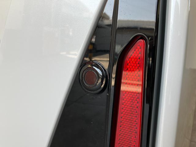 タントカスタムＲＳリミテッド　ターボ　クルコン　届出済未使用車衝突被害軽減ブレーキ　コーナーセンサー　バックカメラ（ナビ装着時用）　両側電動スライドドア　前席シートヒーター　電動パーキングブレーキ　ＬＥＤ　オートライト　オートエアコン　クルーズコントロール（滋賀県）の中古車