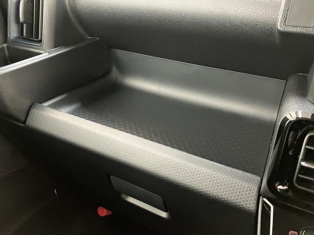 タントカスタムＲＳリミテッド　ターボ　クルコン　届出済未使用車衝突被害軽減ブレーキ　コーナーセンサー　バックカメラ（ナビ装着時用）　両側電動スライドドア　前席シートヒーター　電動パーキングブレーキ　ＬＥＤ　オートライト　オートエアコン　クルーズコントロール（滋賀県）の中古車