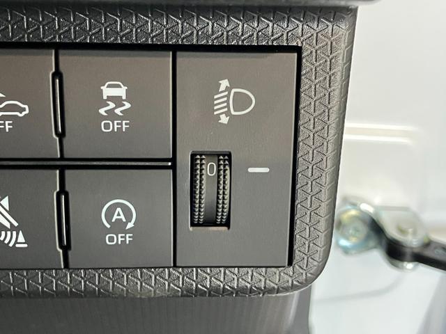 タントＸリミテッド　９型ディスプレイオーディオ　届出済未使用車衝突被害軽減ブレーキ　コーナーセンサー　９型ディスプレイオーディオ　フルセグ　Ｂｌｕｅｔｏｏｔｈ　ＵＳＢ　バックカメラ　両側電動スライドドア　前席シートヒーター　ＬＥＤ　スマートキー　エコアイドル（滋賀県）の中古車