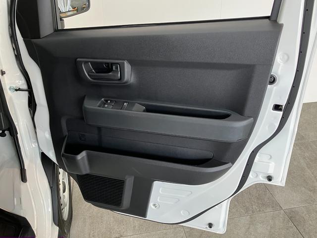 ハイゼットカーゴＤＸ　４ＷＤ　ＣＶＴ車　コーナーセンサー　キーレス　前席ＰＷ衝突被害軽減ブレーキ　スマアシ　パートタイム４ＷＤ　コーナーセンサー　前席パワーウインドウ　ＡＭ／ＦＭステレオ　両側スライドドア　オートライト　マニュアルレベリング　キーレスエントリー（滋賀県）の中古車