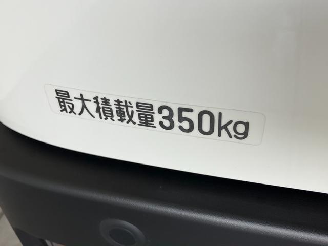 ハイゼットカーゴＤＸ　４ＷＤ　ＣＶＴ車　コーナーセンサー　キーレス　前席ＰＷ衝突被害軽減ブレーキ　スマアシ　パートタイム４ＷＤ　コーナーセンサー　前席パワーウインドウ　ＡＭ／ＦＭステレオ　両側スライドドア　オートライト　マニュアルレベリング　キーレスエントリー（滋賀県）の中古車