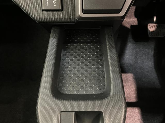 タフトＧダーククロムベンチャー　９Ｄ．Ａ　クルコン　届出済未使用車衝突被害軽減ブレーキ　コーナーセンサー　９型ディスプレイオーディオ　フルセグ　Ｂｌｕｅｔｏｏｔｈ　ＵＳＢ　バックカメラ　前席シートヒーター　ＬＥＤ　オートライト　レーダークルーズコントロール（滋賀県）の中古車