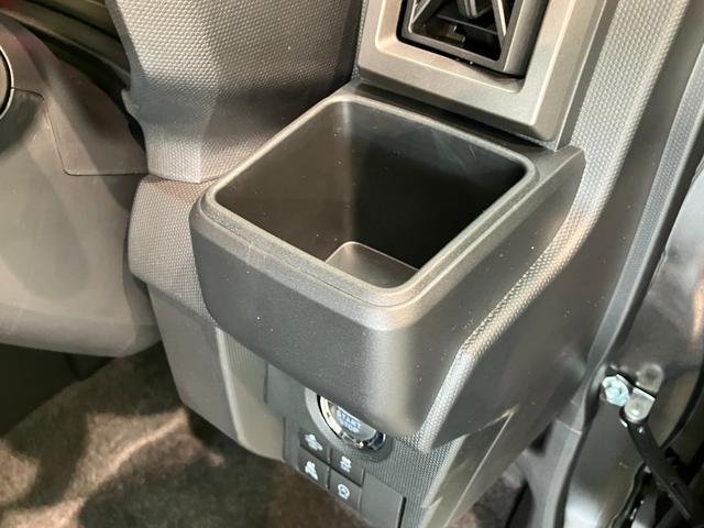 タフトＧダーククロムベンチャー　９Ｄ．Ａ　クルコン　届出済未使用車衝突被害軽減ブレーキ　コーナーセンサー　９型ディスプレイオーディオ　フルセグ　Ｂｌｕｅｔｏｏｔｈ　ＵＳＢ　バックカメラ　前席シートヒーター　ＬＥＤ　オートライト　レーダークルーズコントロール（滋賀県）の中古車