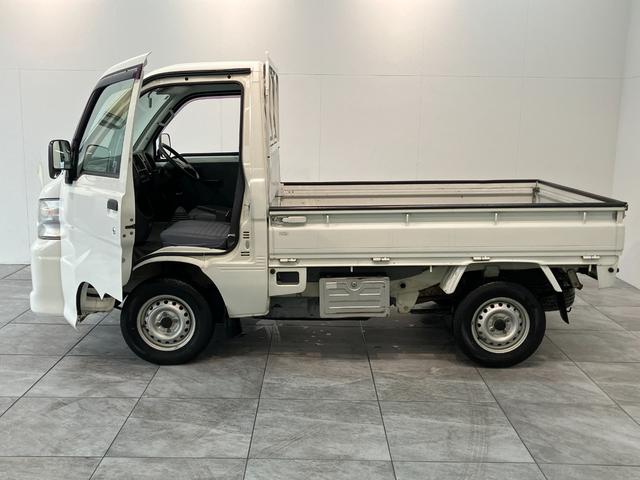 ハイゼットトラックエアコン・パワステ スペシャル 2WD 5MT車2WD 5速マニュアルミッション車 エアコン パワステ AM/FMラジオ マニュアルレベリング 工具箱 バッテリーカバー(滋賀県)の中古車