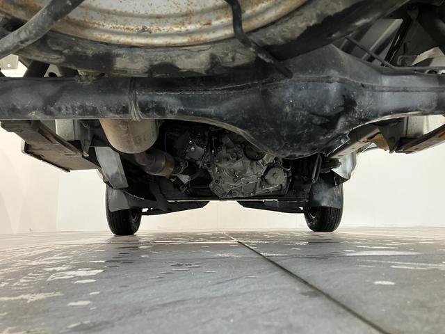 ハイゼットトラックエアコン・パワステ スペシャル 2WD 5MT車2WD 5速マニュアルミッション車 エアコン パワステ AM/FMラジオ マニュアルレベリング 工具箱 バッテリーカバー(滋賀県)の中古車