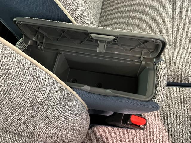 ムーヴキャンバスストライプスG 9型ディスプレイオーディオ 届出済未使用車衝突被害軽減ブレーキ コーナーセンサー 9型ディスプレイオーディオ フルセグ Bluetooth USB バックカメラ 両側電動スライドドア 前席シートヒーター LED ワイヤレス充電器 エコアイドル(滋賀県)の中古車