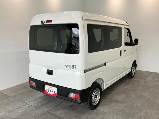 ハイゼットカーゴＤＸ　４ＷＤ　コーナーセンサー　ＡＭ／ＦＭラジオ　キーレス衝突被害軽減ブレーキ　スマアシ　パートタイム４ＷＤ　コーナーセンサー　前席パワーウインドウ　ＡＭ／ＦＭステレオ　両側スライドドア　オートライト　マニュアルレベリング　キーレスエントリー（滋賀県）の中古車