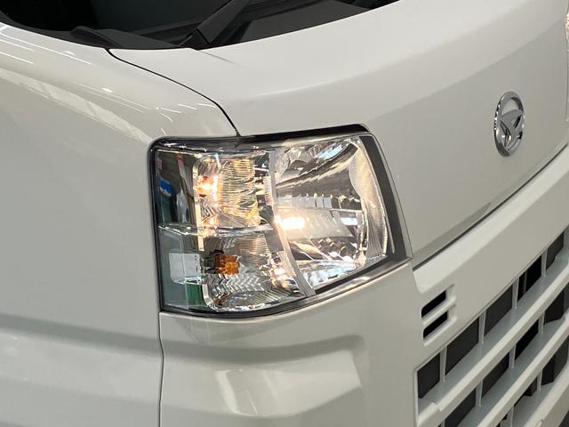 ハイゼットカーゴＤＸ　４ＷＤ　コーナーセンサー　ＡＭ／ＦＭラジオ　キーレス衝突被害軽減ブレーキ　スマアシ　パートタイム４ＷＤ　コーナーセンサー　前席パワーウインドウ　ＡＭ／ＦＭステレオ　両側スライドドア　オートライト　マニュアルレベリング　キーレスエントリー（滋賀県）の中古車