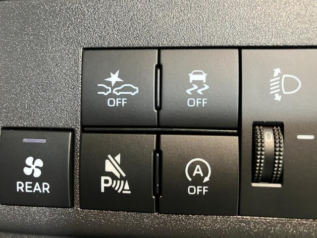 ハイゼットカーゴＤＸ　４ＷＤ　コーナーセンサー　ＡＭ／ＦＭラジオ　キーレス衝突被害軽減ブレーキ　スマアシ　パートタイム４ＷＤ　コーナーセンサー　前席パワーウインドウ　ＡＭ／ＦＭステレオ　両側スライドドア　オートライト　マニュアルレベリング　キーレスエントリー（滋賀県）の中古車