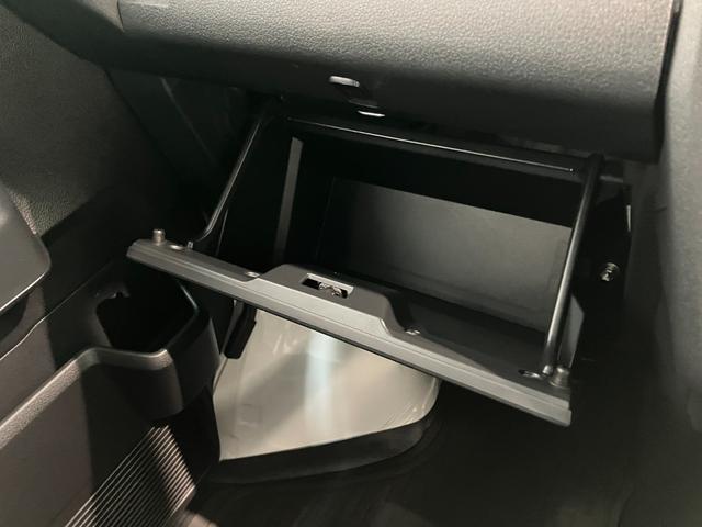 ハイゼットカーゴＤＸ　４ＷＤ　コーナーセンサー　ＡＭ／ＦＭラジオ　キーレス衝突被害軽減ブレーキ　スマアシ　パートタイム４ＷＤ　コーナーセンサー　前席パワーウインドウ　ＡＭ／ＦＭステレオ　両側スライドドア　オートライト　マニュアルレベリング　キーレスエントリー（滋賀県）の中古車
