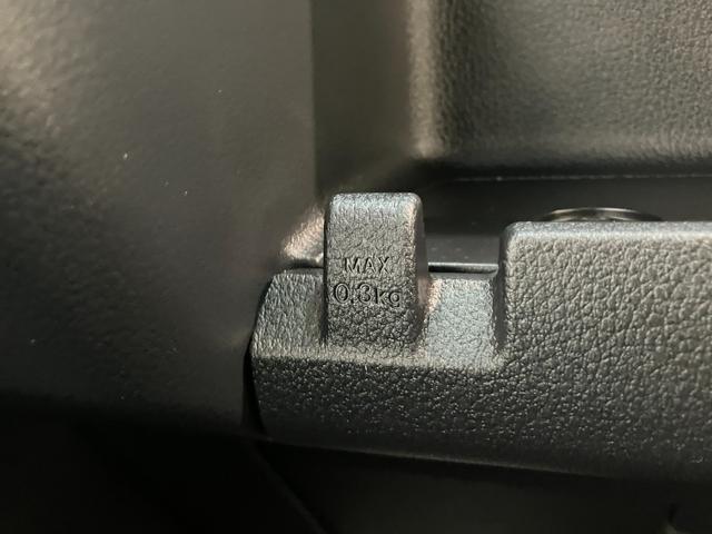ハイゼットカーゴＤＸ　４ＷＤ　コーナーセンサー　ＡＭ／ＦＭラジオ　キーレス衝突被害軽減ブレーキ　スマアシ　パートタイム４ＷＤ　コーナーセンサー　前席パワーウインドウ　ＡＭ／ＦＭステレオ　両側スライドドア　オートライト　マニュアルレベリング　キーレスエントリー（滋賀県）の中古車