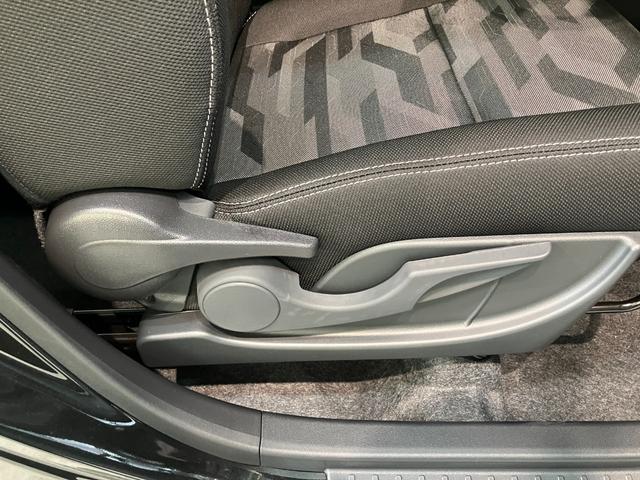タフトGダーククロムベンチャー レーダークルコン 届出済未使用車衝突被害軽減ブレーキ コーナーセンサー バックカメラ(ナビ装着時用) 前席シートヒーター 電動パーキング LED オートライト オートエアコン レーダークルーズコントロール スマートキー エコアイドル(滋賀県)の中古車