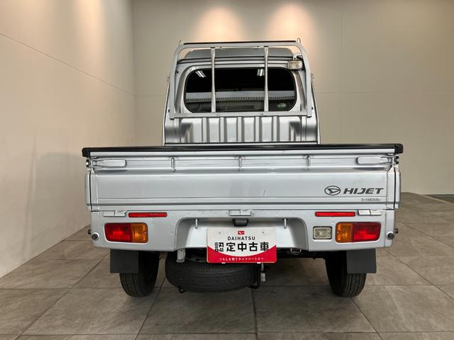 ハイゼットトラックジャンボ　４ＷＤ　ＣＤステレオ　ＥＴＣ　キーレスエントリーＣＤステレオ　ＥＴＣ　マニュアルエアコン　パワーウインドウ　マニュアルレベリング　荷台作業灯　４枚リーフスプリング　キーレスエントリー　パートタイム４ＷＤ　タイヤ４本新品交換済み（滋賀県）の中古車