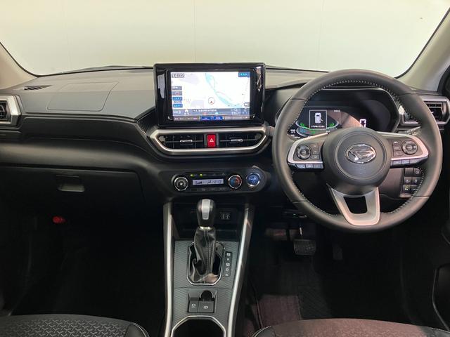 ロッキープレミアムＧ　ＨＥＶ　９型ナビ　パノラマカメラ　前後ドラレコ衝突被害軽減ブレーキ　コーナーセンサー　９型フルセグナビ　Ｂｌｕｅｔｏｏｔｈ　ＤＶＤ　ＵＳＢ　パノラマカメラ　ドラレコ　ＥＴＣ　前席シートヒーター　電動パーキング　ＬＥＤ　レーダークルーズコントロール（滋賀県）の中古車