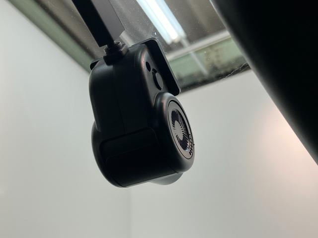 ロッキープレミアムＧ　ＨＥＶ　９型ナビ　パノラマカメラ　前後ドラレコ衝突被害軽減ブレーキ　コーナーセンサー　９型フルセグナビ　Ｂｌｕｅｔｏｏｔｈ　ＤＶＤ　ＵＳＢ　パノラマカメラ　ドラレコ　ＥＴＣ　前席シートヒーター　電動パーキング　ＬＥＤ　レーダークルーズコントロール（滋賀県）の中古車