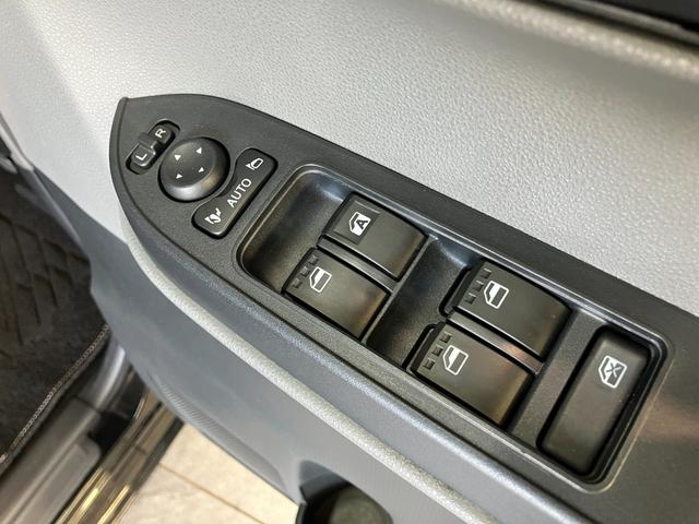 タントＸ　フルセグナビ　バックカメラ　ドラレコ　左側電動スライド衝突被害軽減ブレーキ　コーナーセンサー　フルセグナビ　Ｂｌｕｅｔｏｏｔｈ　ＤＶＤ再生　ＵＳＢ　バックカメラ　ドラレコ　左側電動スライドドア　前席シートヒーター　ＬＥＤ　オートライト　スマートキー（滋賀県）の中古車