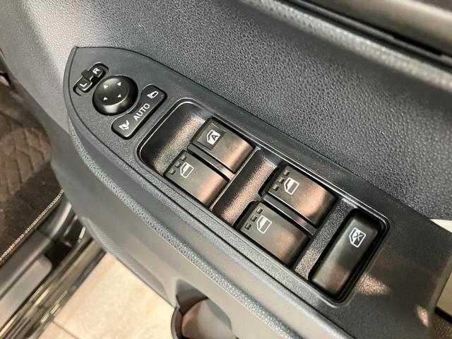 タントX 4WD フルセグナビ バックカメラ 前後ドラレコ衝突被害軽減ブレーキ コーナーセンサー フルセグナビ Bluetooth DVD再生 USB バックカメラ 前後ドラレコ 両側電動スライドドア 前席シートヒーター LED オートエアコン スマートキー(滋賀県)の中古車