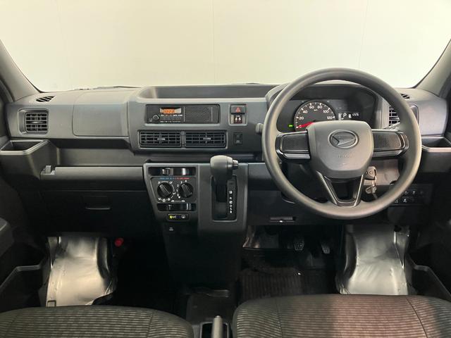 ハイゼットカーゴＤＸ　４ＷＤ　ＣＶＴ車　コーナーセンサー　キーレス　前席ＰＷ衝突被害軽減ブレーキ　スマアシ　コーナーセンサー　キーレス　前席パワーウインドウ　ＡＭ／ＦＭステレオ　両側スライドドア　キーレスエントリー　マニュアルレベリング　パートタイム４ＷＤ（滋賀県）の中古車